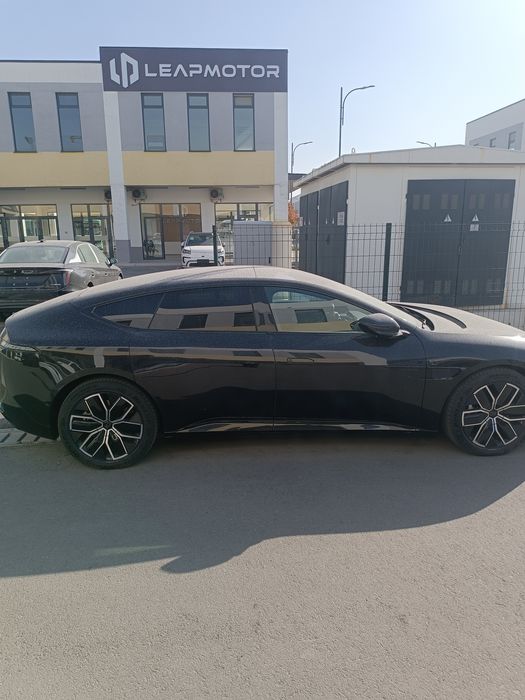 Avatar 12 electric 650km+-