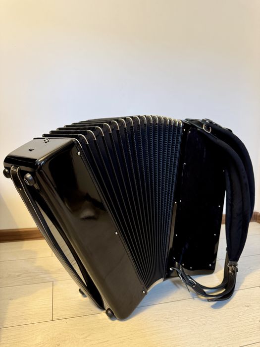 Acordeon Weltmeister S4