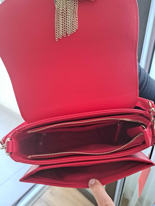 Vand geanta de umar Valentino Divina Rosso - noua