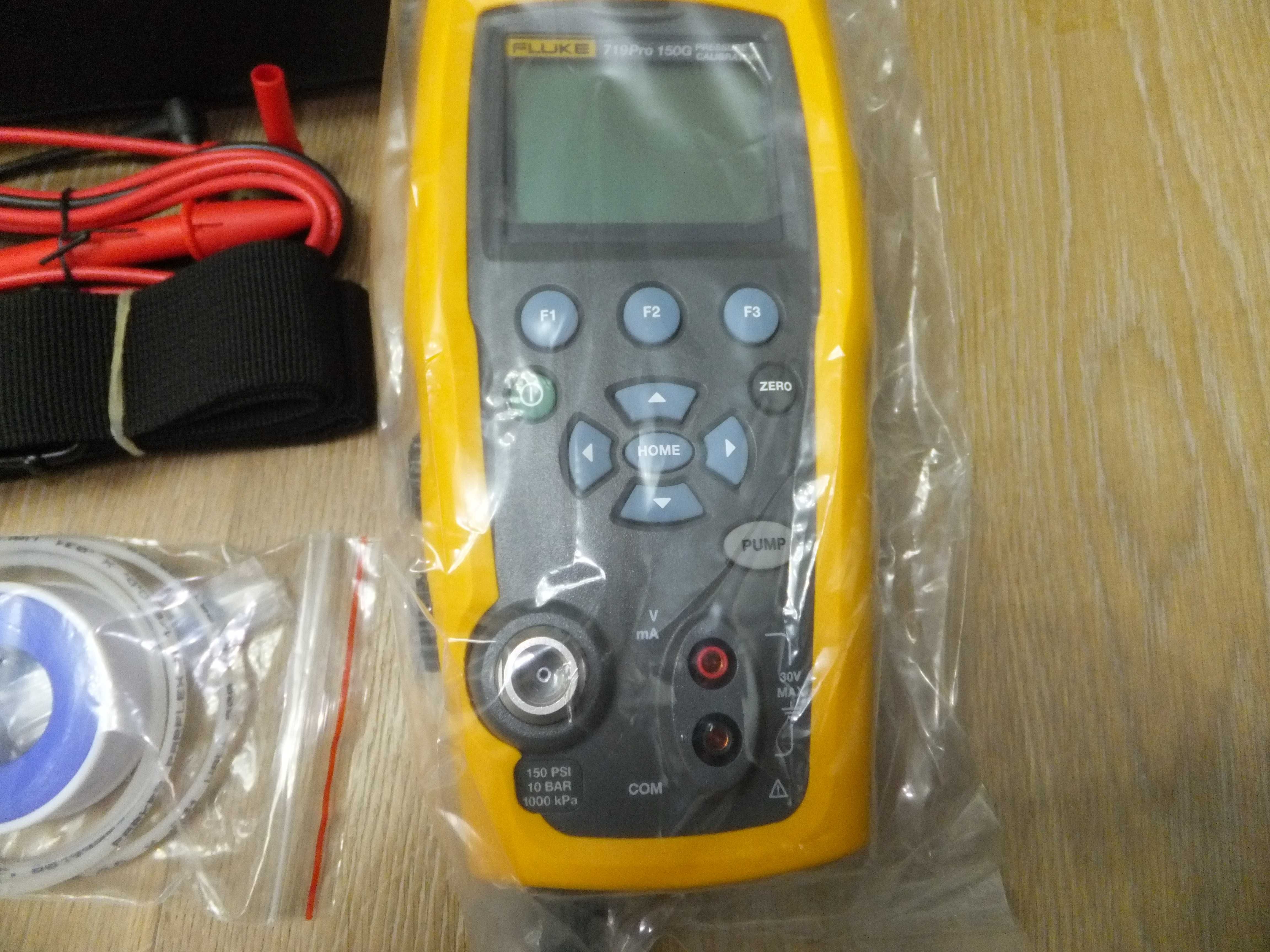 Calibrator Presiune 10 Bar, Fluke 719Pro 150G