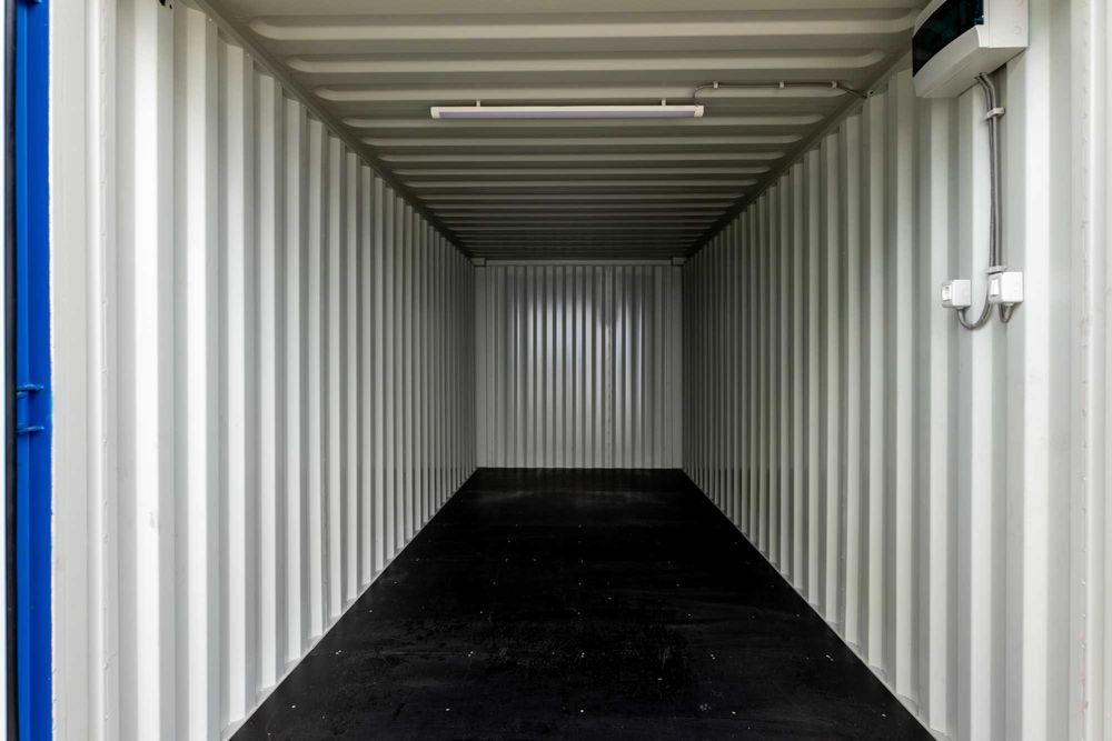 Oferă Black Friday -1 lună gratis-Container, Garaj sau Boxă Depozitare