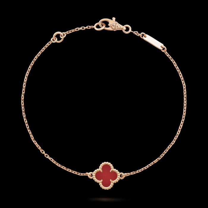Van Cleef & Arpels VCA Gold Red Sweet Alhambra Clover Дамска Гривна