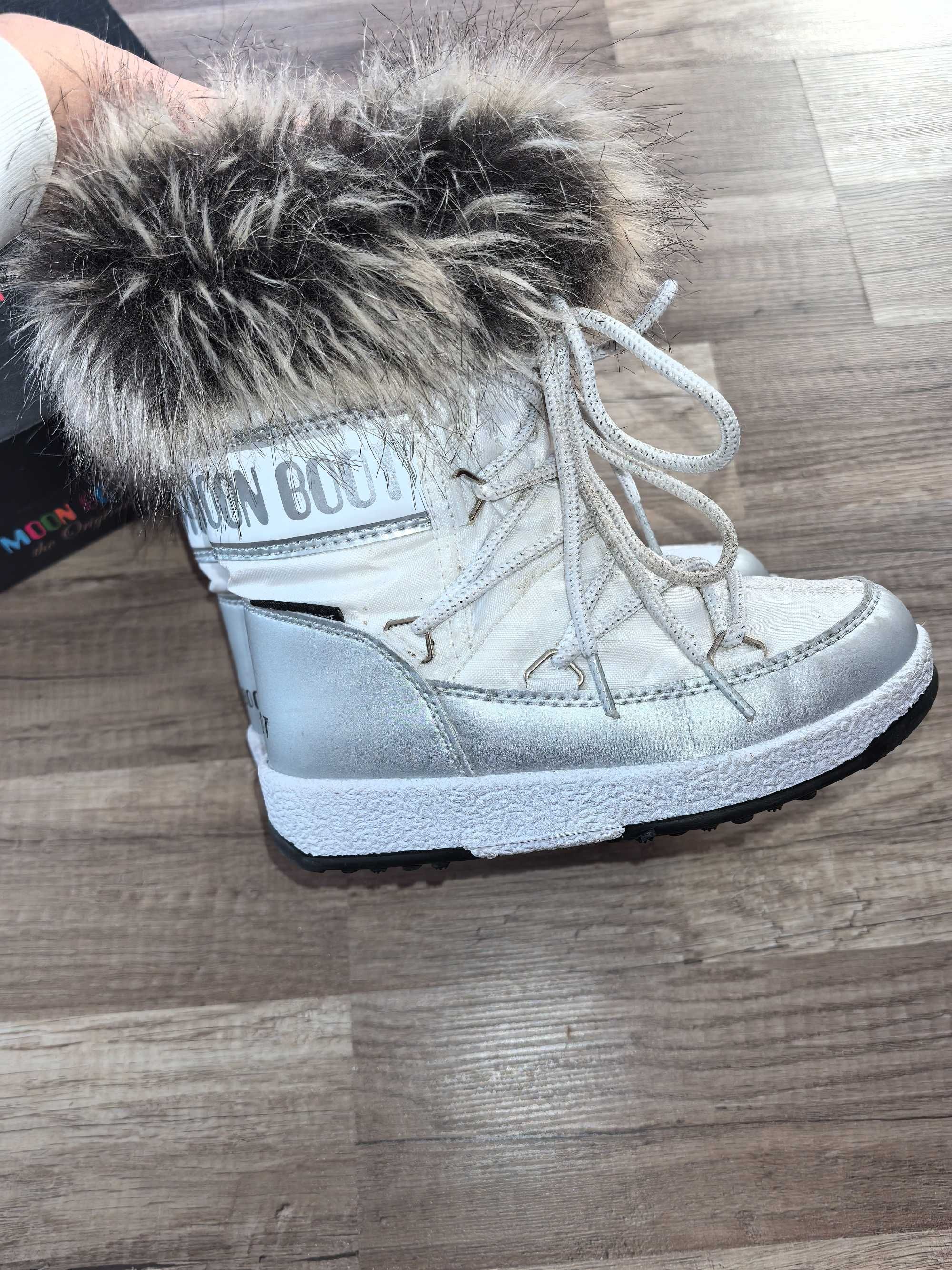 Moon boot р-р 29