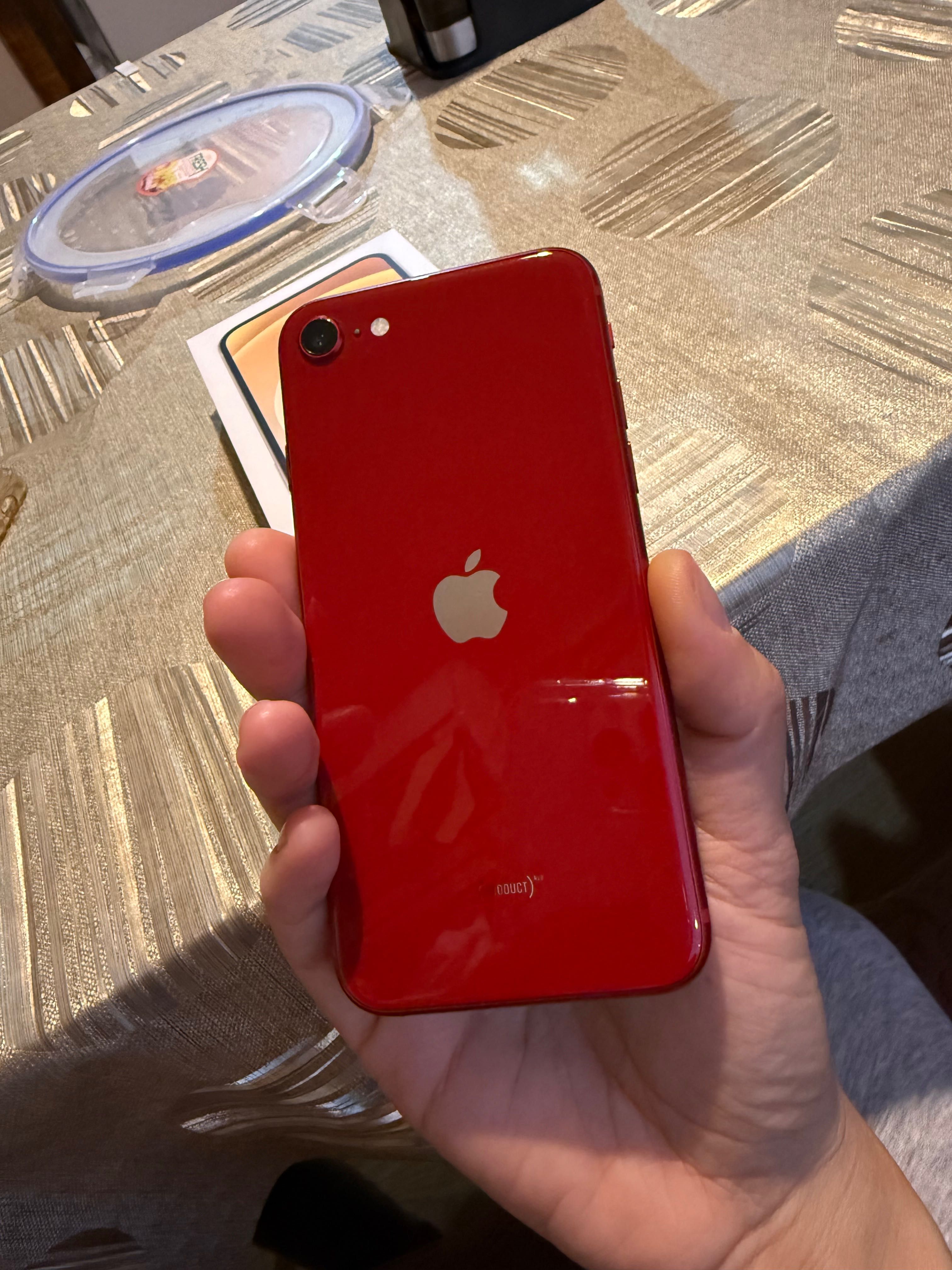 iPhone SE 2020 !!