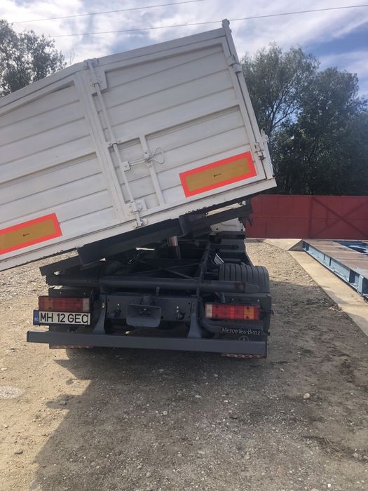 Mercedes atego cu remorca