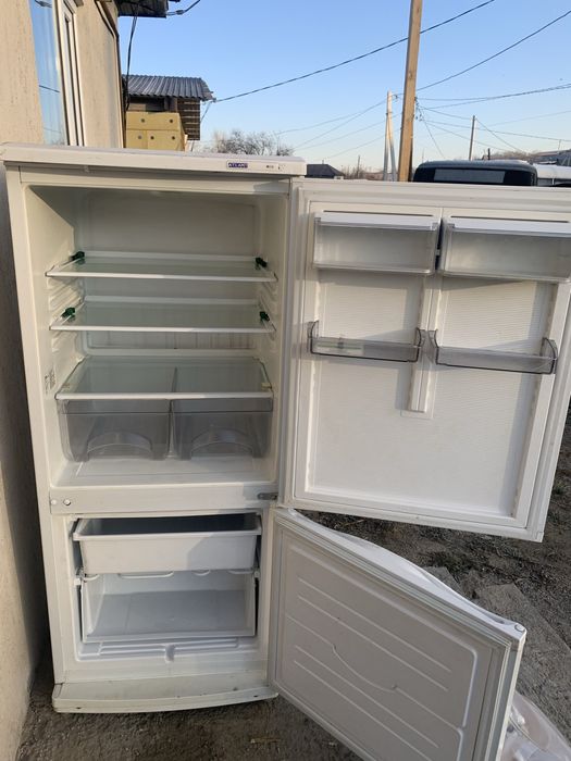 Atlant холодильник барлығы жақсы істеп тұр 1 жыл ғана ұсталынды.