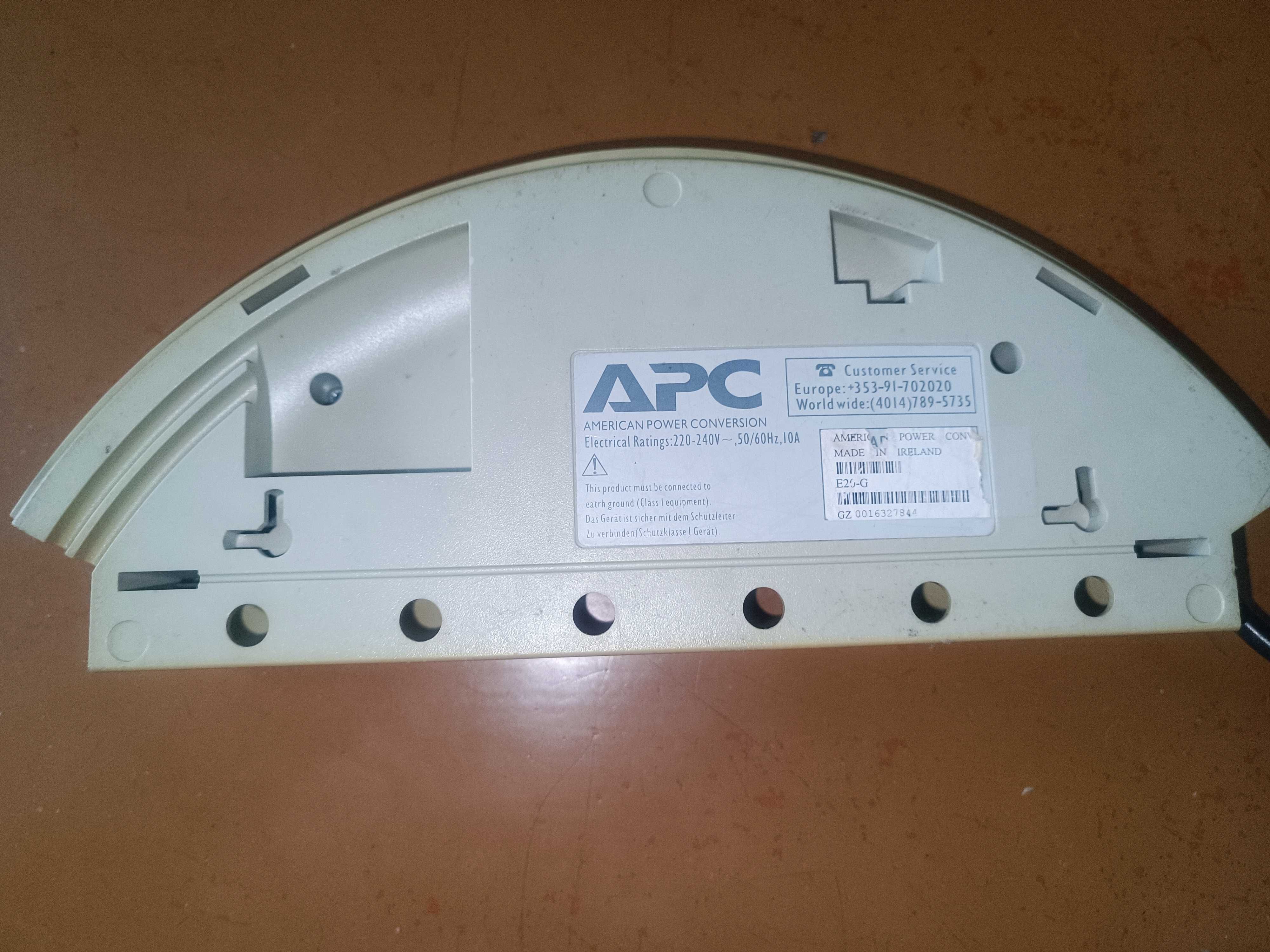 Удлинитель (сетевой фильтр) APC