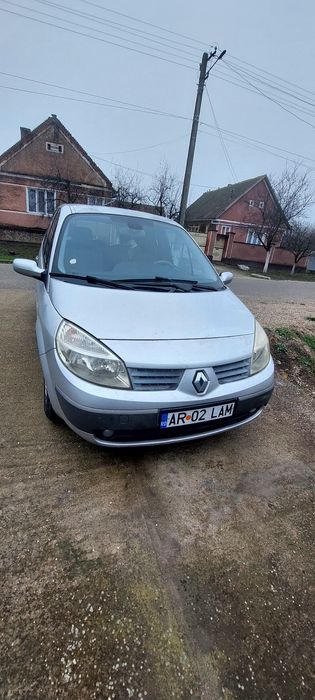 Vând Renault Megane Scenic an 2005