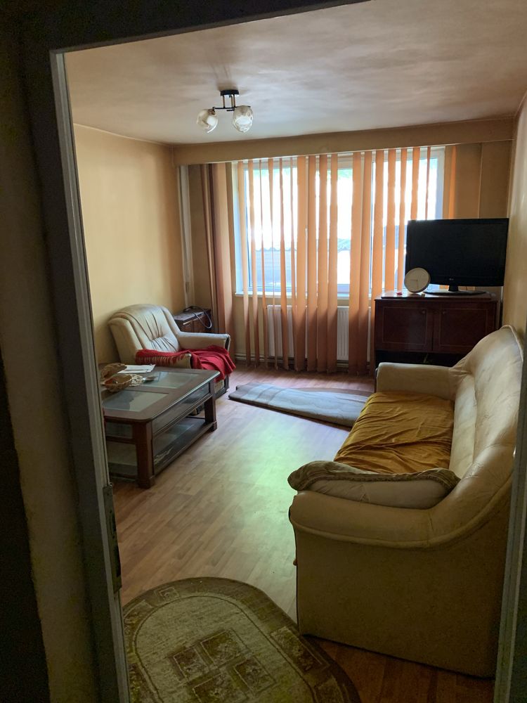 Apartament 3 camere decomandat