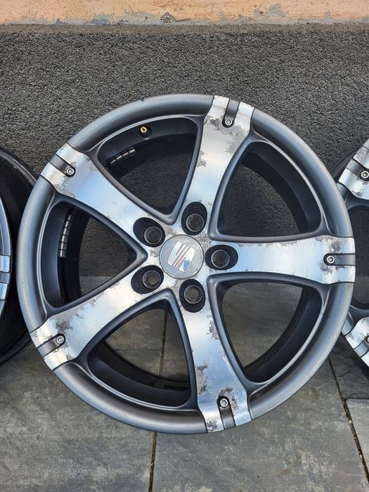 Jante originale aliaj Seat/Fondmetal 17 inci 5x112 et46 7Jx17H2