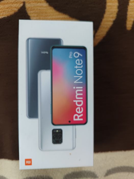 Продаётся телефон