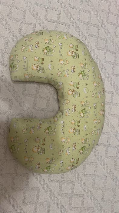 Продам подушку для кормления