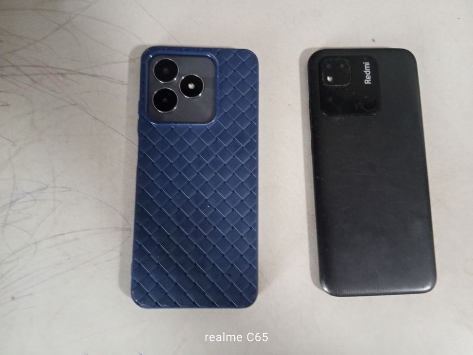 Реалми нот 50 и редми 10А