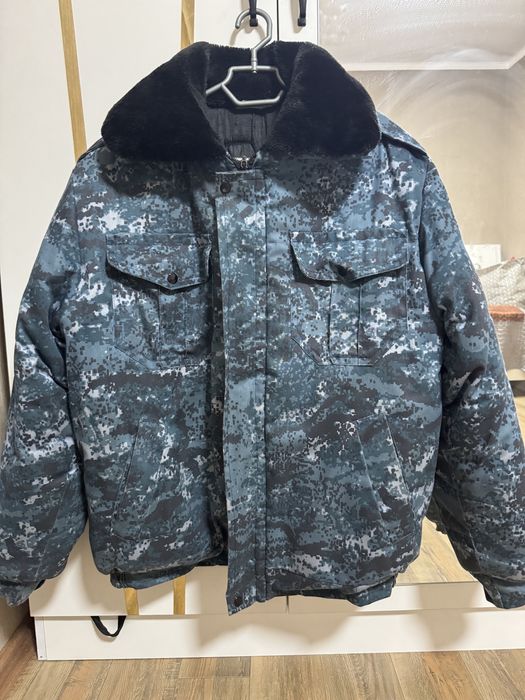 Зимний бушлат б/у