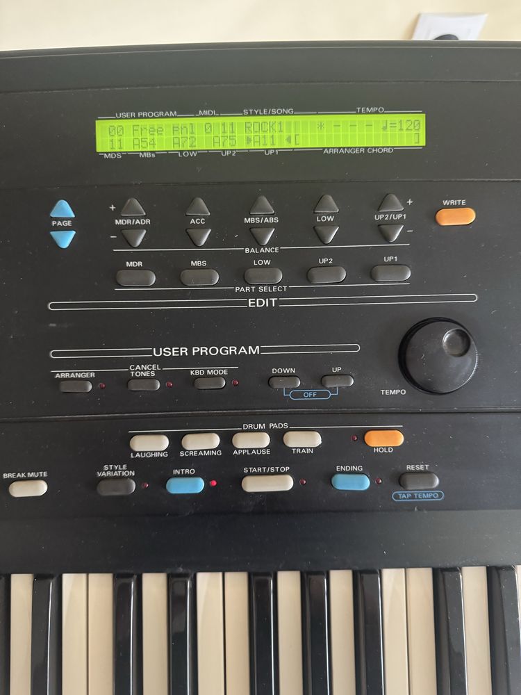 Синтезатор Roland-E86