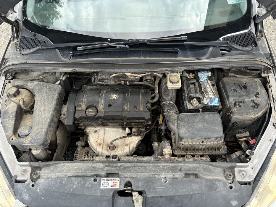 Peugeot 307 SW 1.6i Пежо 307 1.6и на части!