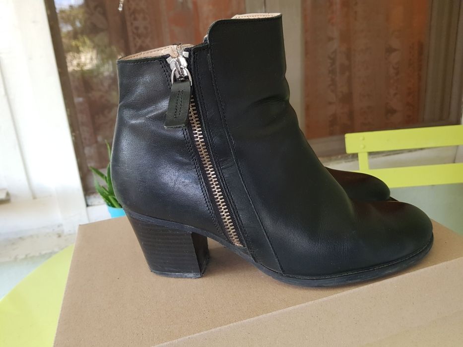 Ghete Motivi mărime 39