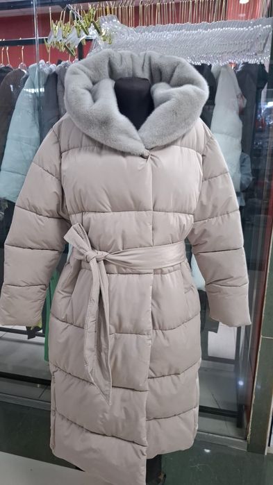 пуховик зимний новый