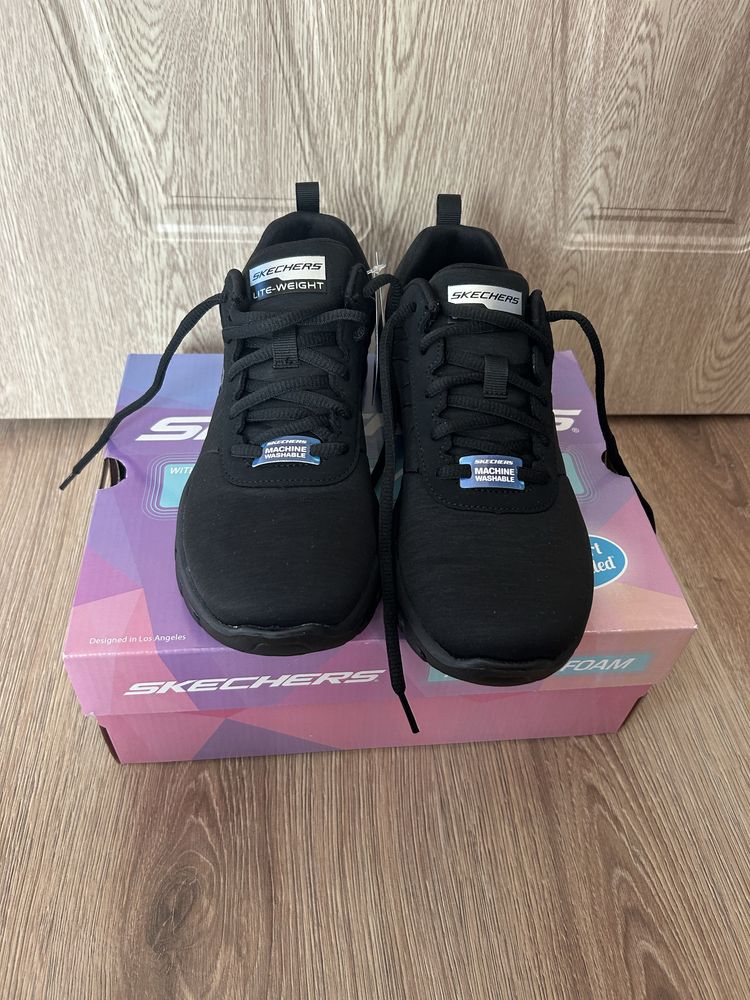 Skechers дамски маратонки