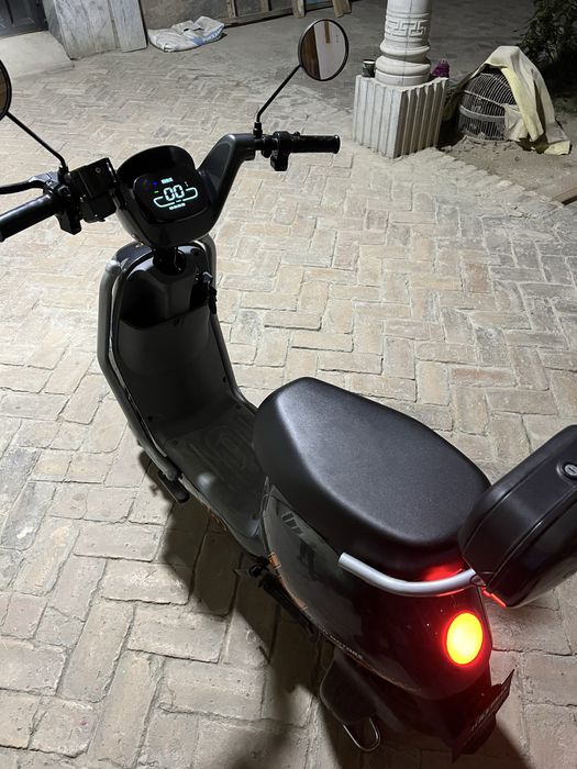 skuter skillmax sotiladi