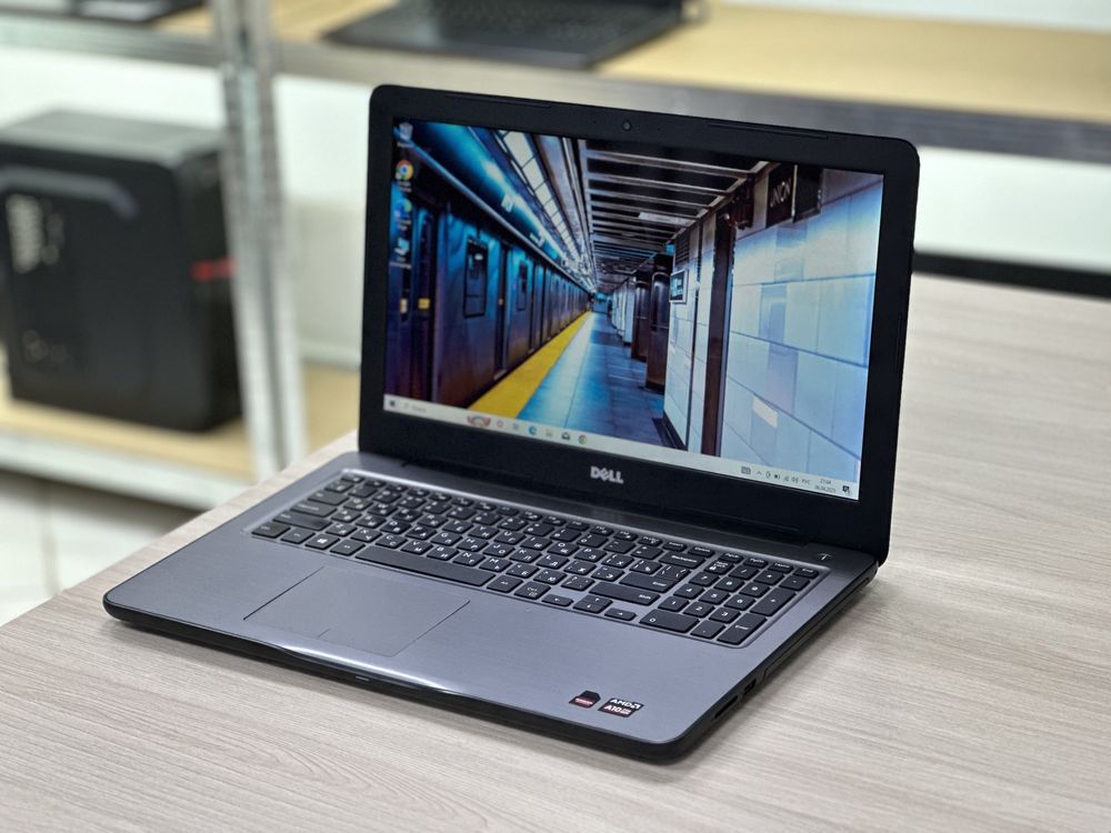 Ноутбук DELL / AMD A10-9600P / R7 M440 / 8gb DDR4 / SSD + HDD
