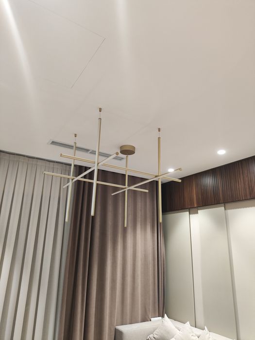 Продаются новые шикарные люстры привезенные под заказ