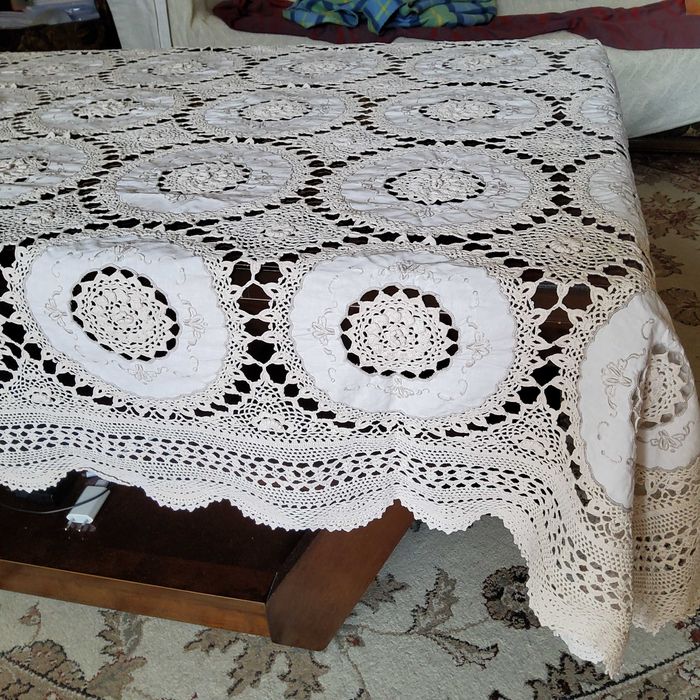 Продавам плетива  на една кука