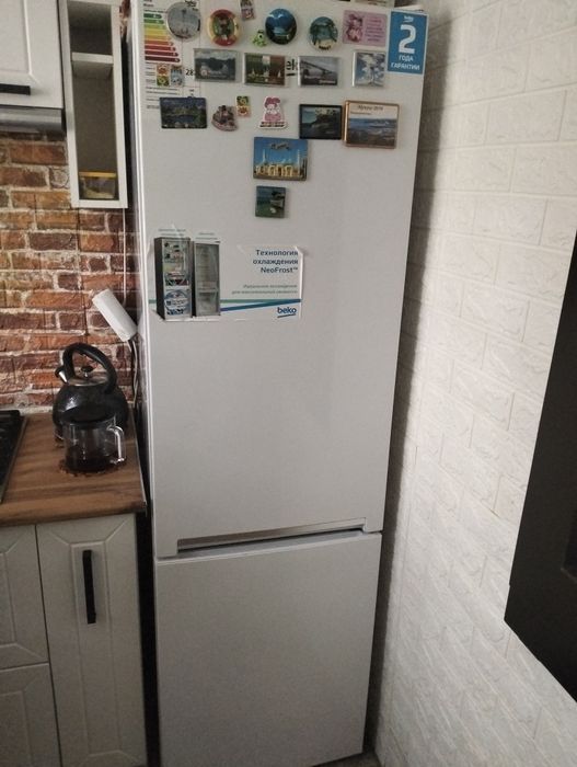 Срочно продам холодильник