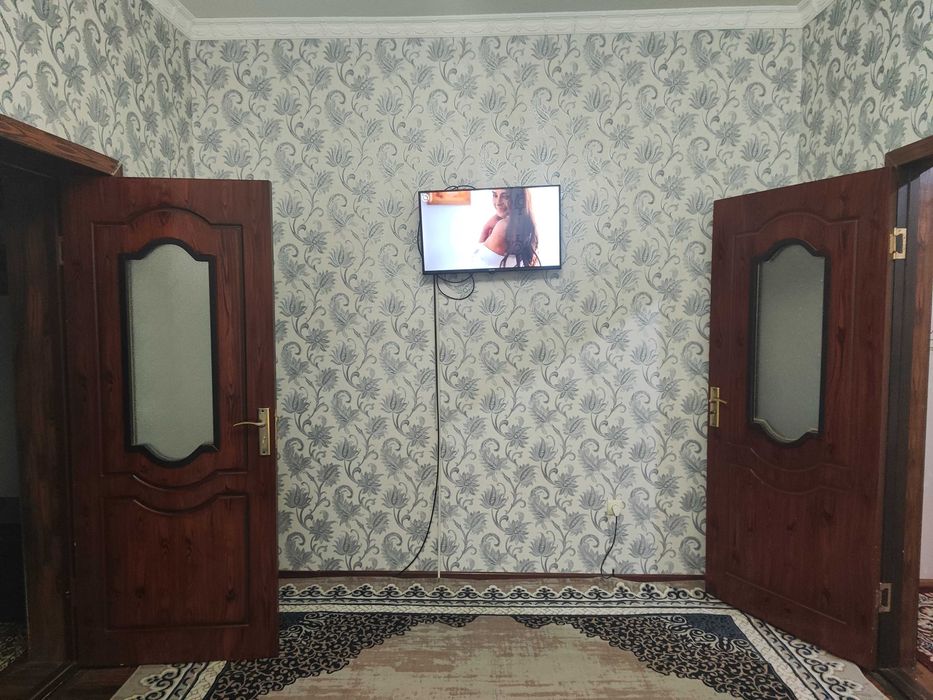 Квартира шароити билан сотилади арендагахам берилади