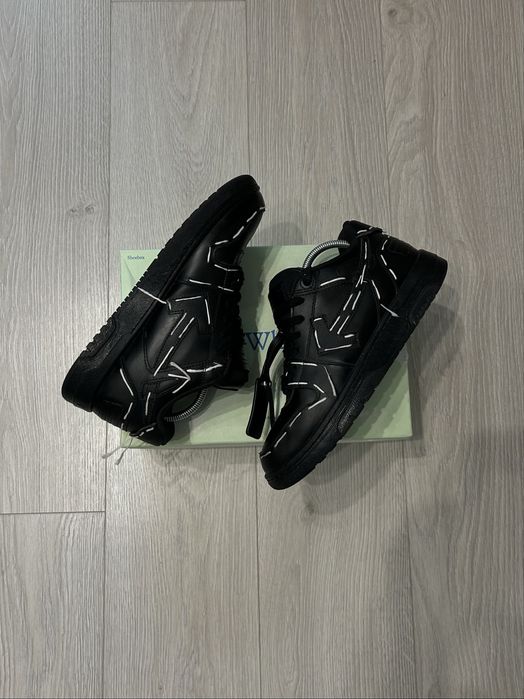 Off-white „out of office” обувки