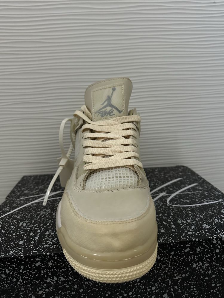 Nike Air jordan 4 Off White