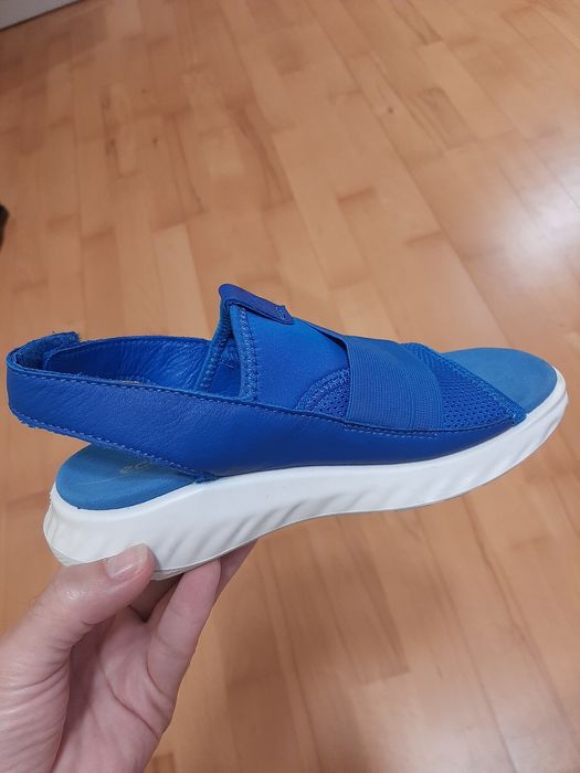 Sandale Ecco noi
