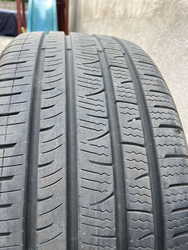 Летни Гуми Pirelli P8 FS  235/60/18 и 255/55/18
