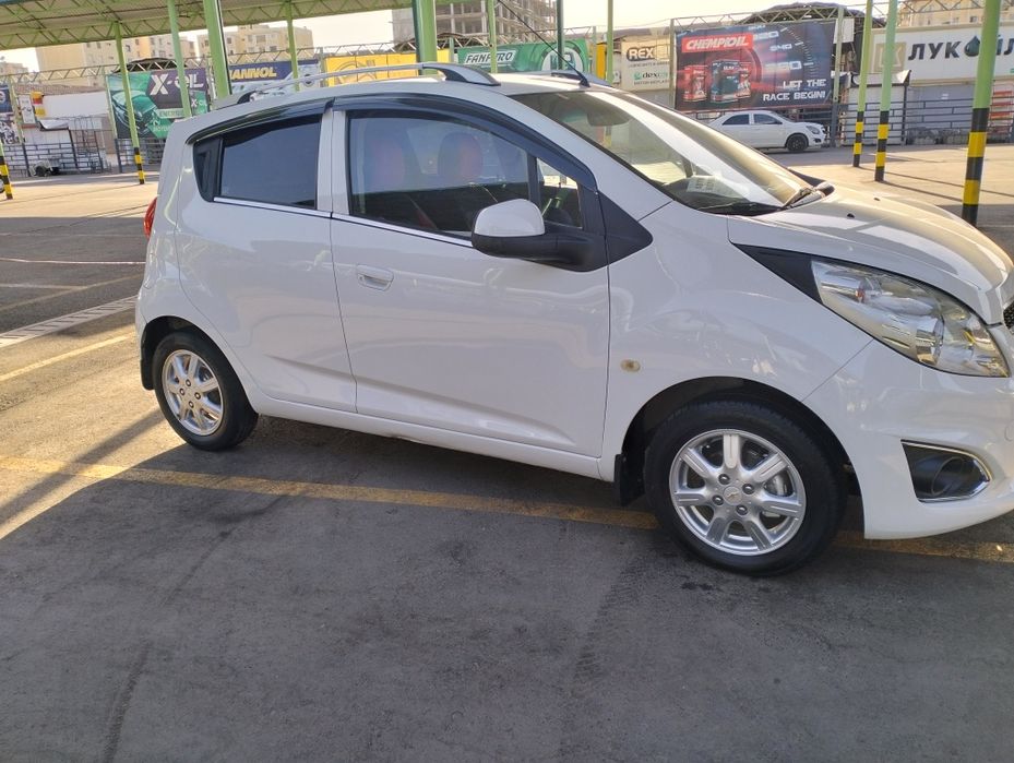 Спарк 4ав 2010г автомат