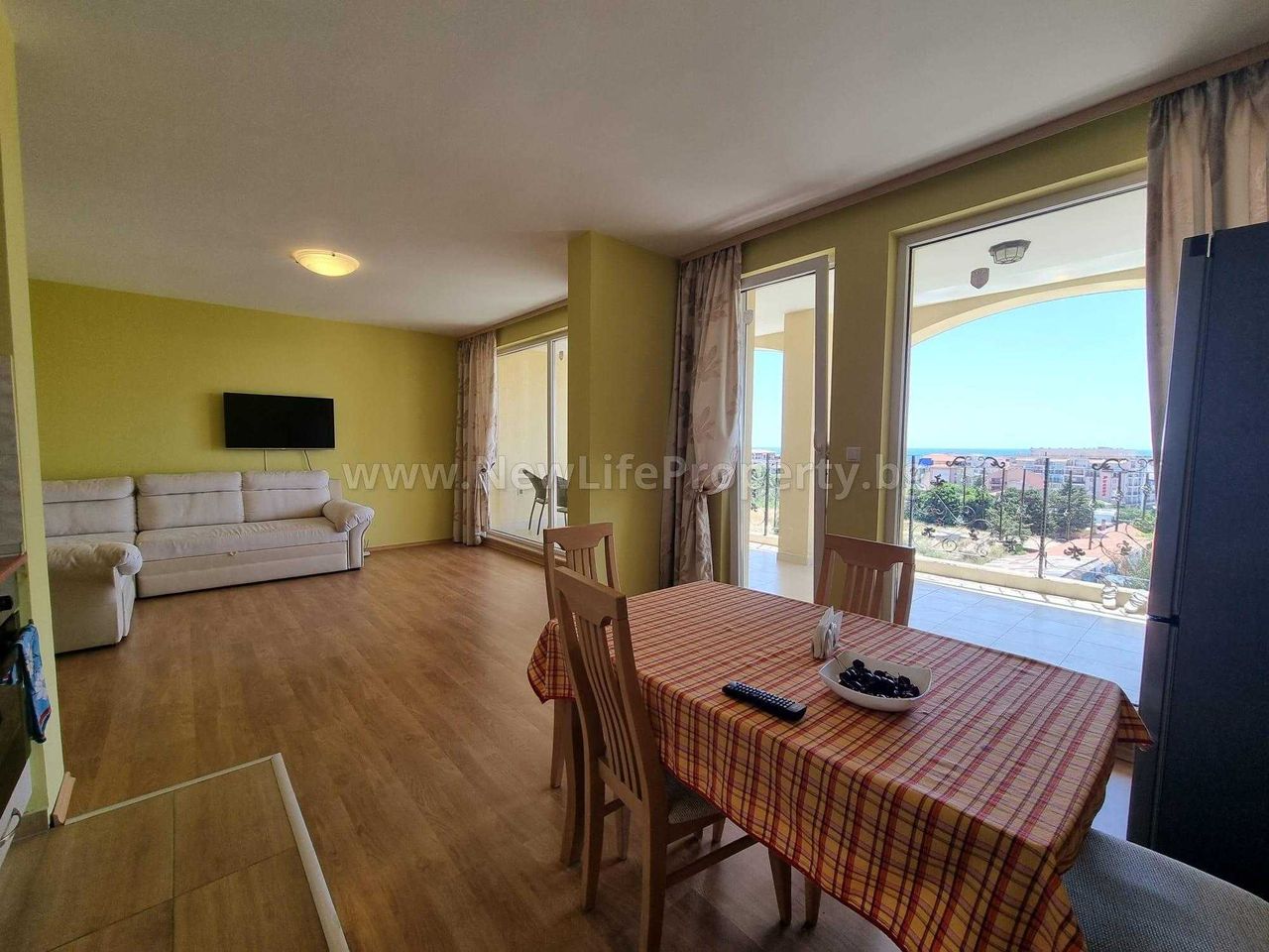 Продава се Тристаен апартамент в Свети Влас - 112 кв.м за 1063 €/кв.м - Снимка #5