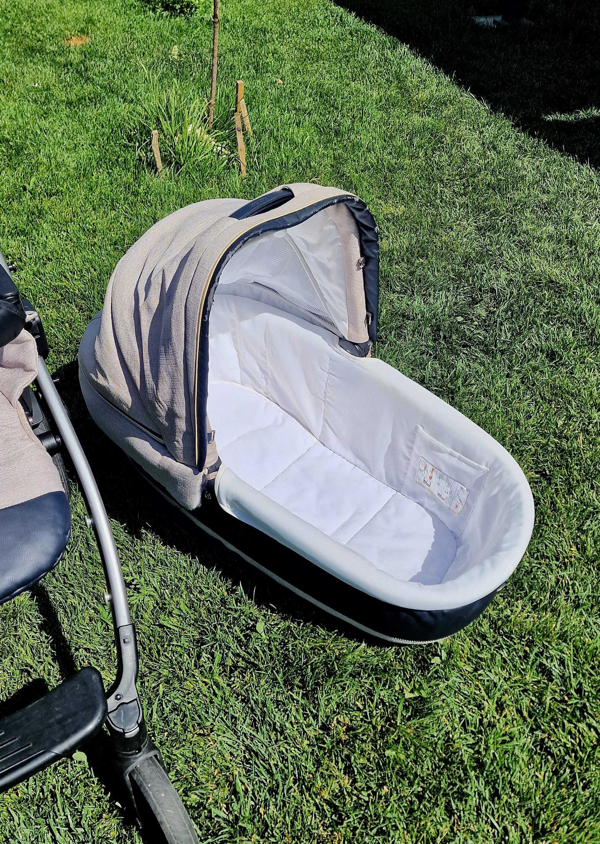 Set complet PegPerego 3 în 1–Cărucior, Landou, Scoică, Accesorii CADOU