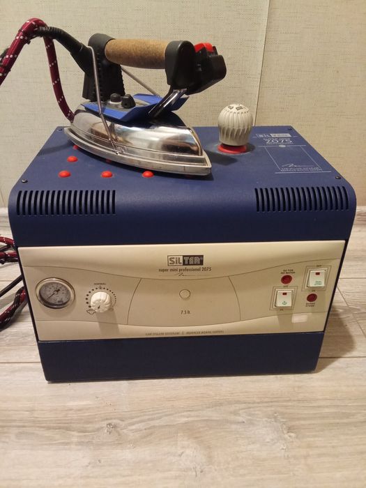 Утюг-Парогенератор.