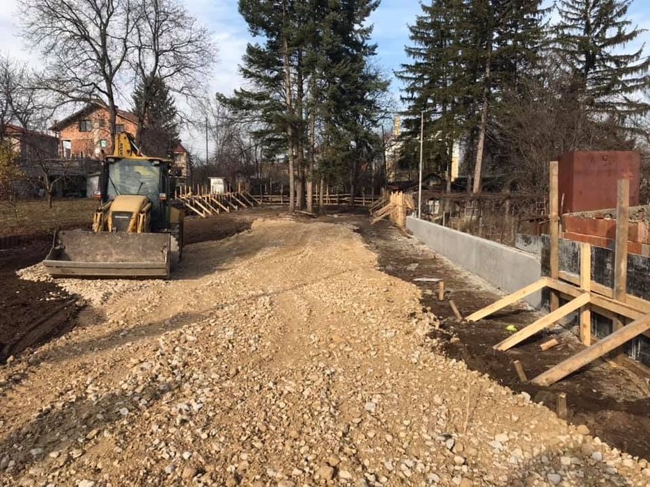 Груб строеж, бетонови съоръжения, строителство на къщи и кооперации