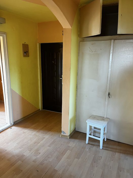Vand apartament decomandat 3 camere