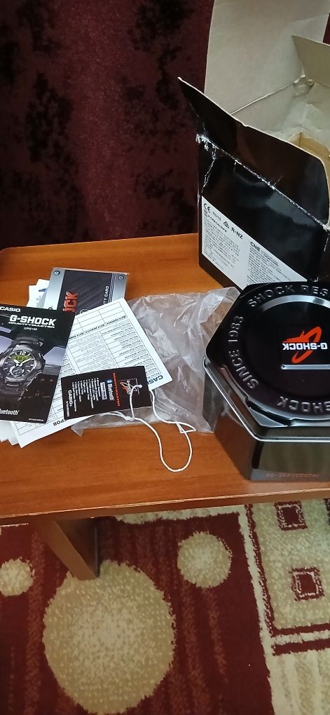 Срочно продам casio g-shock gr-b100