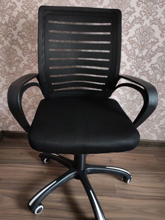 Кресло для офиса