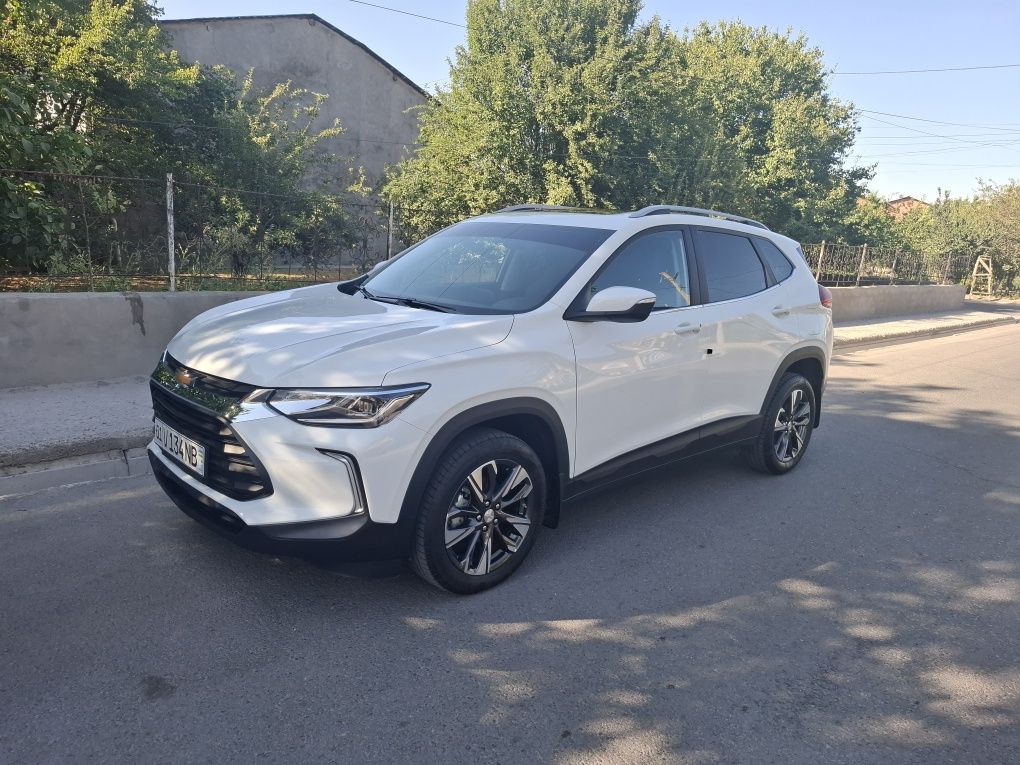 Chevrolet Tracker 1.0T AT 325T