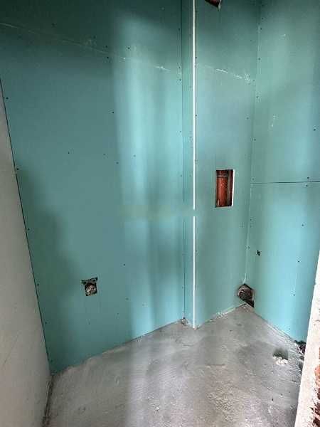Продава се Тристаен апартамент в Карлово - 98 кв.м за 1735 €/кв.м - Снимка #4