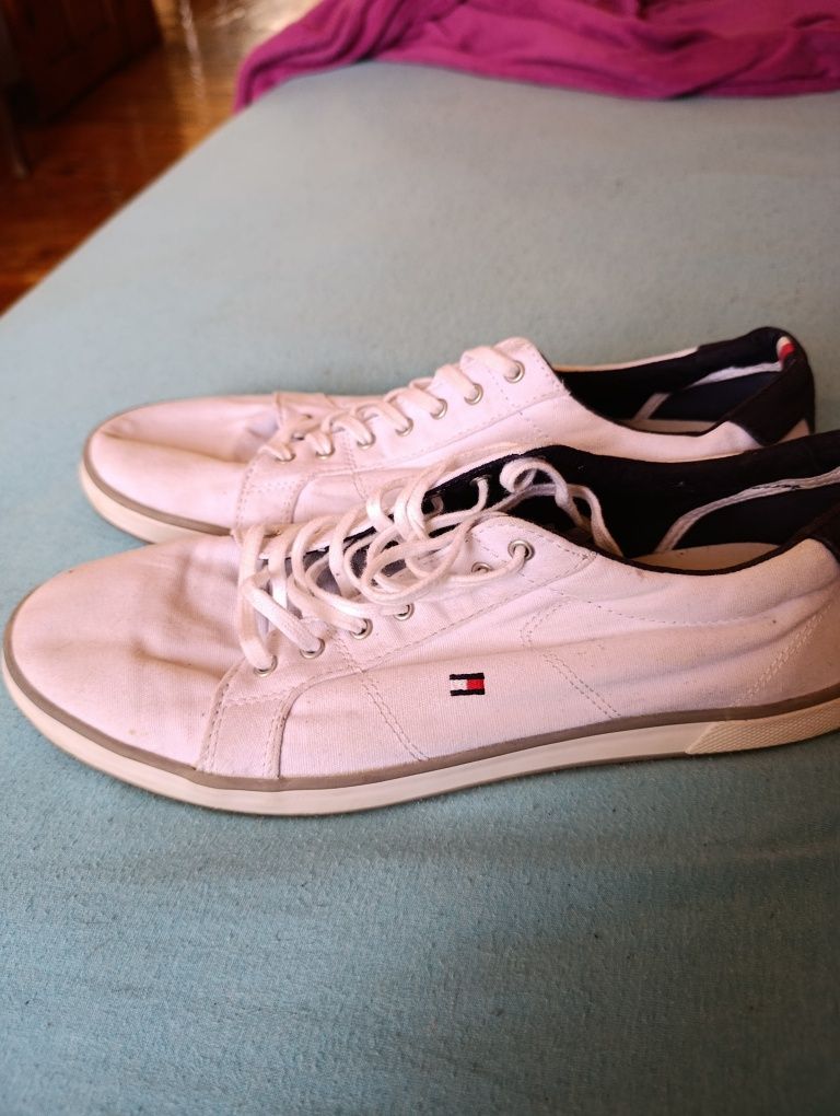 Оригинални обувки HILFIGER