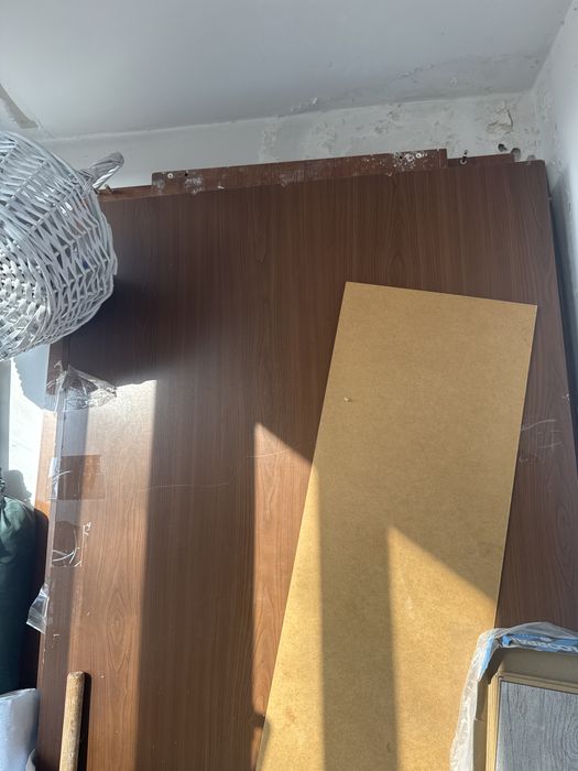 срочно продам мебельные