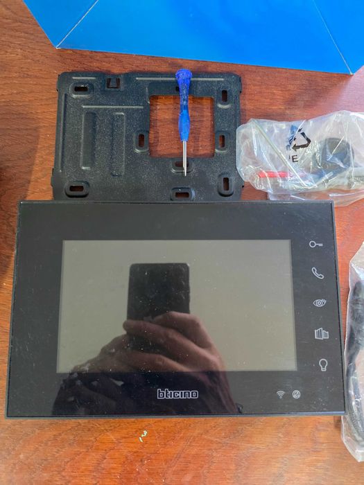 Videointerfon Bticino 318015 EasyKit WIFI