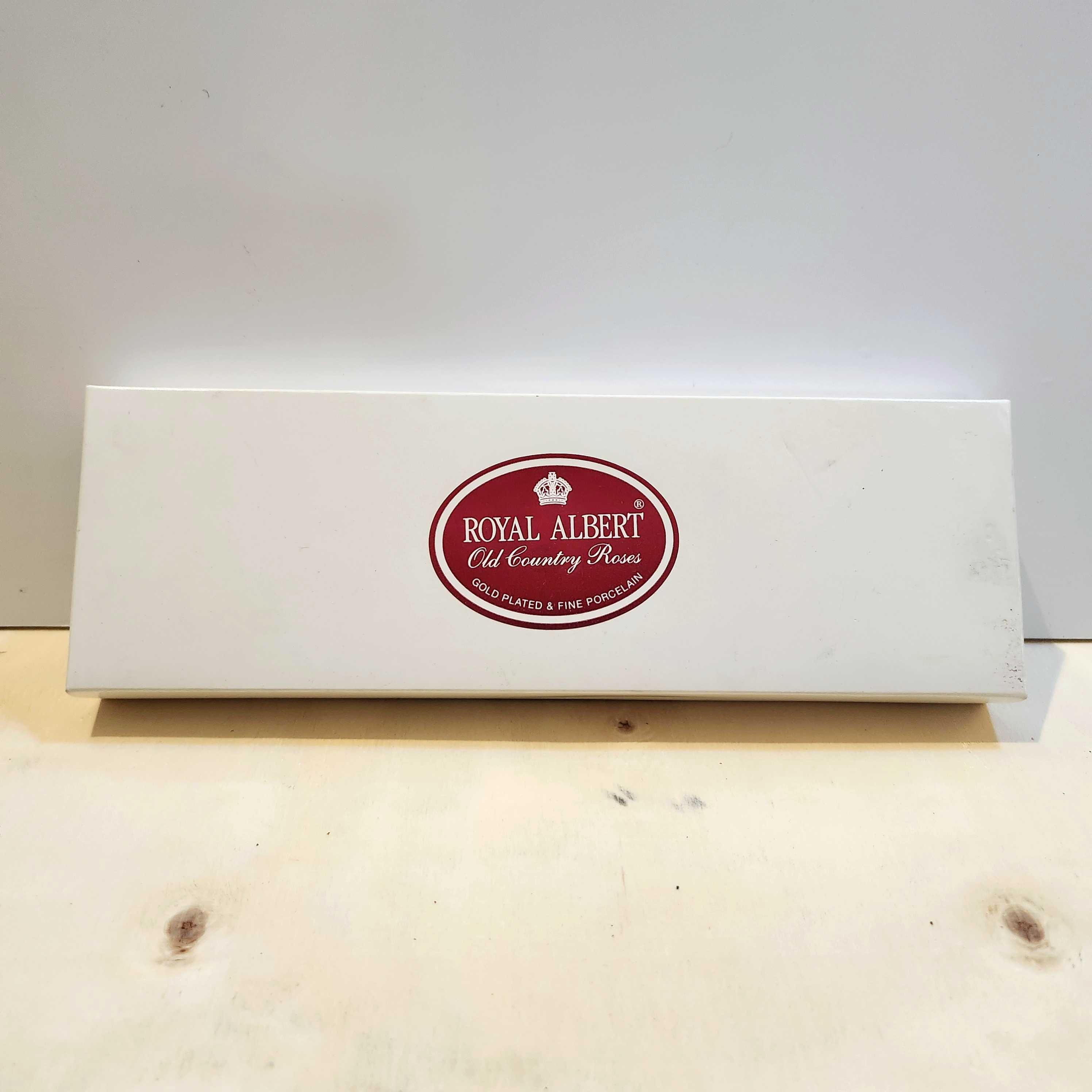 Сервизен нож за торта Royal Albert Old Country Roses