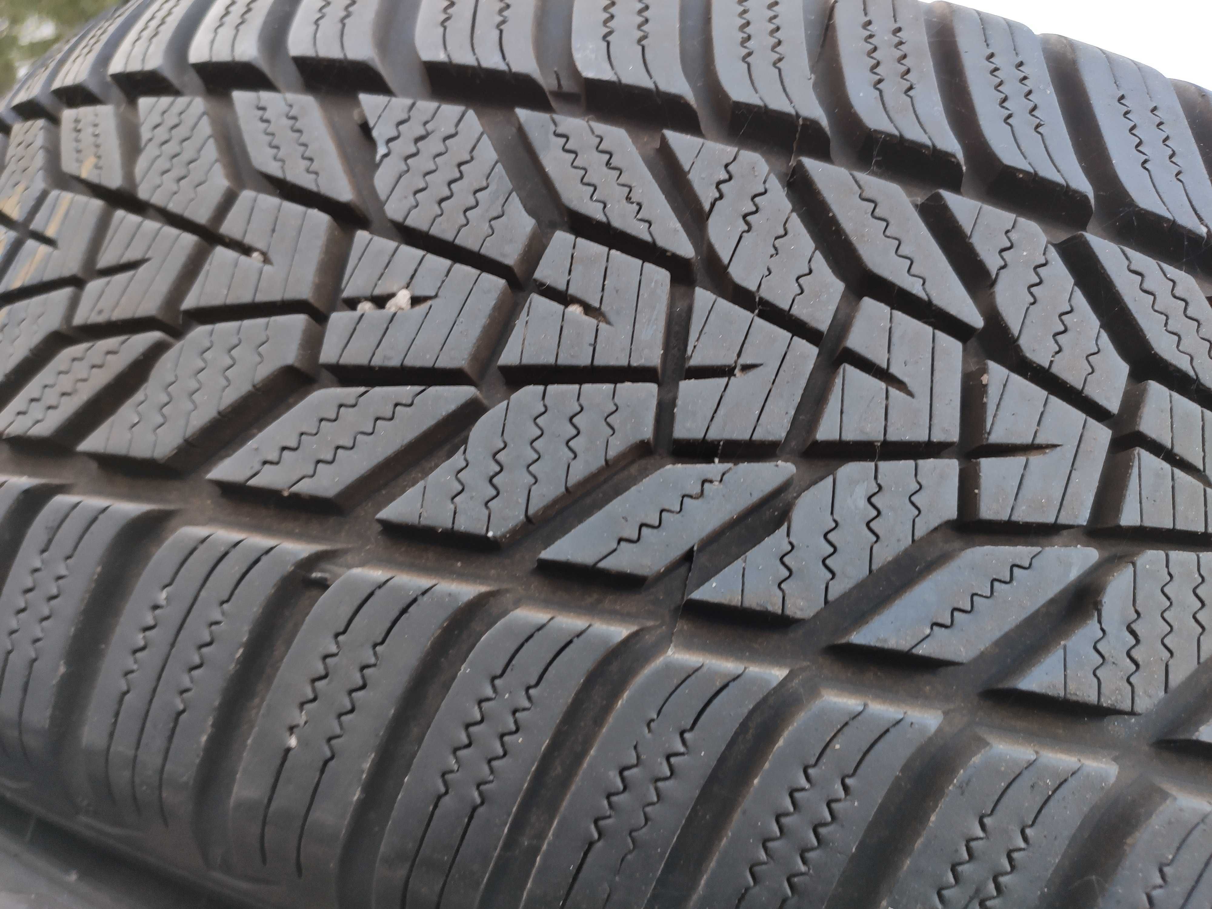 2бр Като нови зимни гуми 225 60 17 - Hankook - DOT 2024