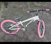 Vând bicicleta 20 inch