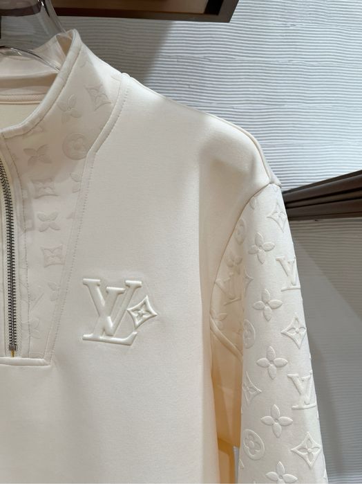 Bluza Louis Vuitton , calitate premium , pe comanda , noua , M